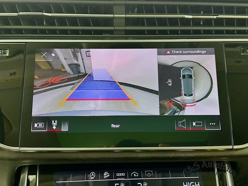 Used 2023 Audi Q8 Premium Plus w/ Premium Plus Package image 19