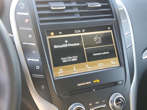 Used 2019 Lincoln MKC Premiere image 16