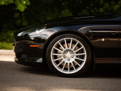 Used 2007 Aston Martin DB9 Volante RWD image 9