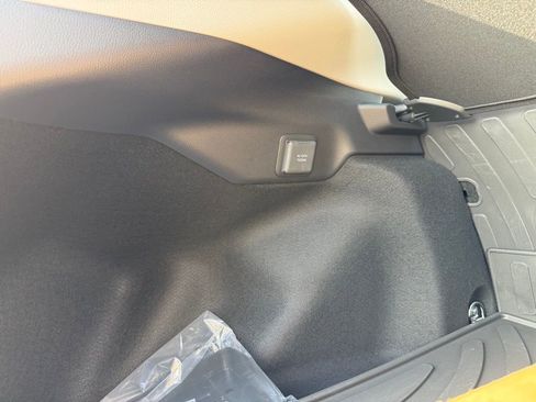 New 2026 Toyota Prius XSE Premium image 34