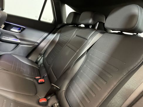 New 2025 Mercedes-Benz GLC 350e 4MATIC image 30