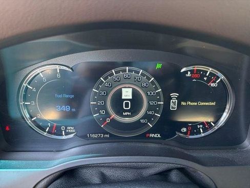 Used 2017 Cadillac Escalade ESV Luxury AWD/4WD image 15