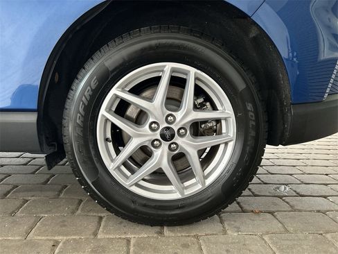 Used 2023 Ford Edge SEL image 40