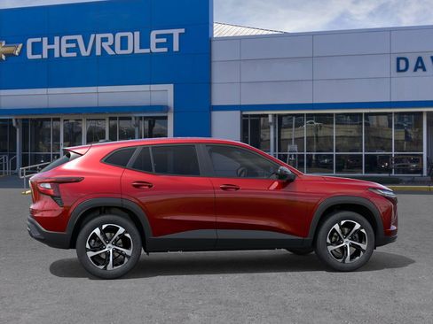 New 2026 Chevrolet Trax RS image 5