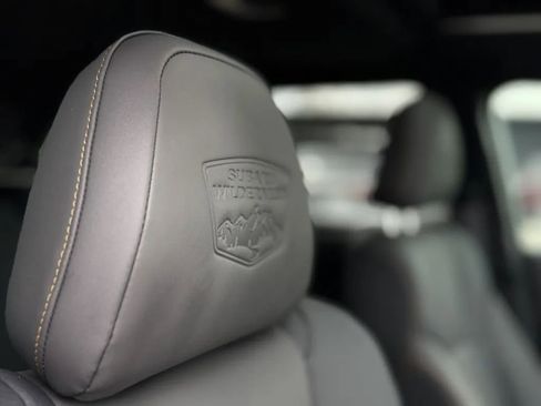 Used 2025 Subaru Outback Wilderness w/ Wilderness Package image 36