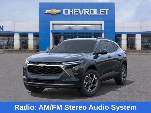 New 2026 Chevrolet Trax LT w/ Driver Confidence Package image 7