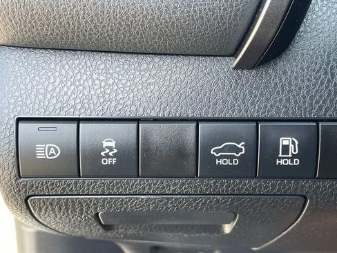 Used 2023 Toyota Camry XSE FWD image 16