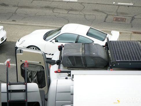 Used 2018 Mercedes-Benz Sprinter 2500 image 80