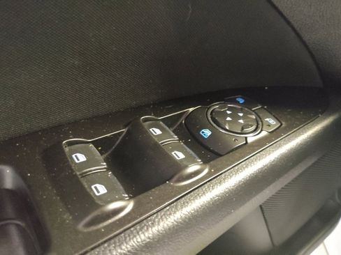 Used 2018 Ford Fusion SE w/ Equipment Group 201A image 27