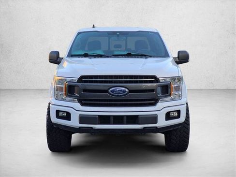Used 2020 Ford F150 XLT w/ Equipment Group 302A Luxury RWD image 2