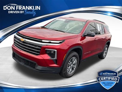 Used 2025 Chevrolet Traverse LT w/ LPO, Floor Liner Package