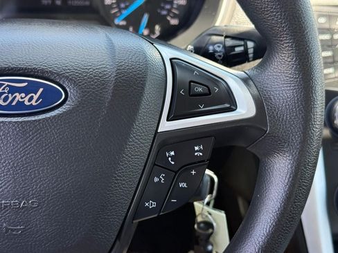 Used 2015 Ford Fusion SE FWD image 20