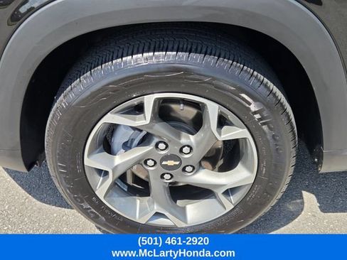 Used 2024 Chevrolet Trax LT FWD image 18
