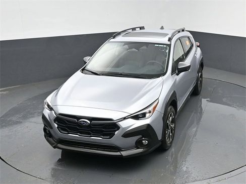 Used 2024 Subaru Crosstrek 2.0i Premium image 21