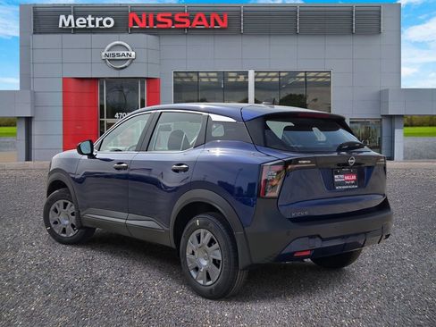 New 2026 Nissan Kicks S image 4