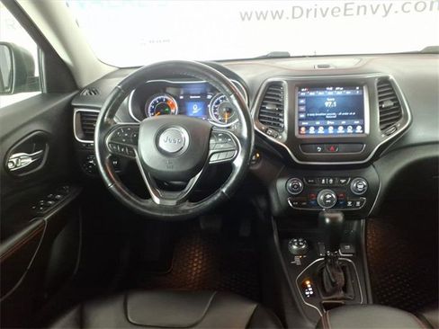 Used 2020 Jeep Cherokee Trailhawk w/ Cold Weather Group image 12