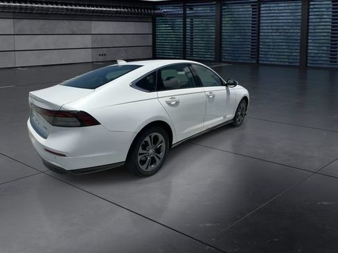 Used 2024 Honda Accord EX-L image 8