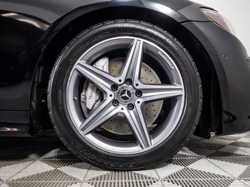 Used 2018 Mercedes-Benz E 400 Coupe image 17