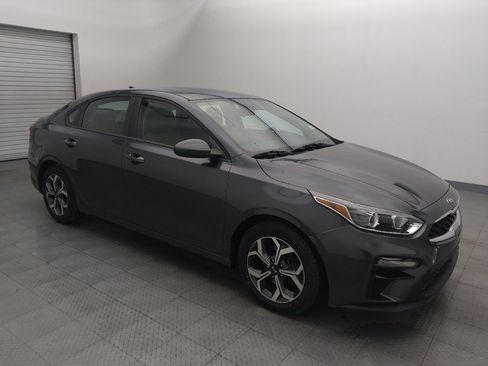 Used 2019 Kia Forte LXS image 11