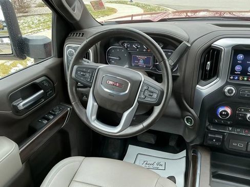Used 2021 GMC Sierra 3500 SLT w/ SLT Convenience Package image 24