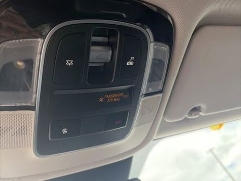 Used 2022 Hyundai Tucson Limited AWD/4WD image 34