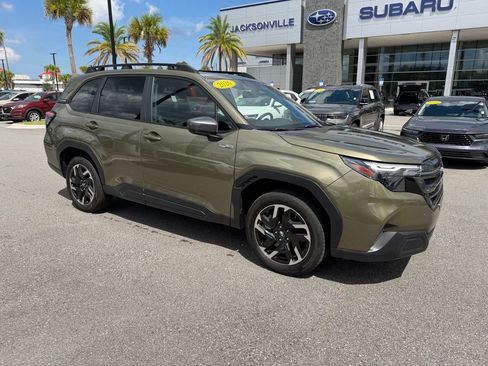 Used 2026 Subaru Forester Premium AWD/4WD image 1