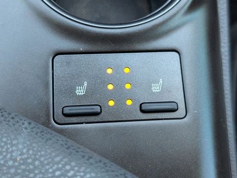 Used 2021 Toyota Camry XSE image 20