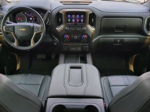 Used 2021 Chevrolet Silverado 1500 High Country w/ Technology Package AWD/4WD image 14
