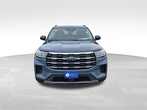 Used 2025 Ford Explorer Active image 10