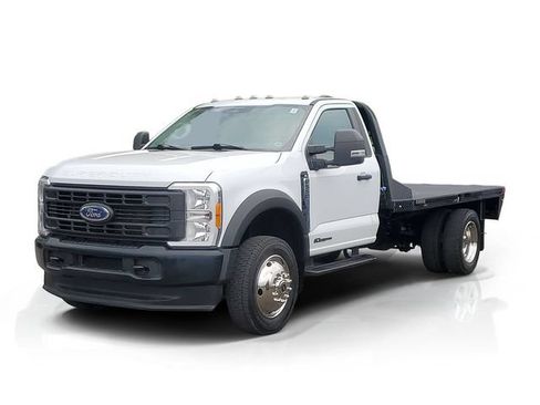 Used 2023 Ford F550 2WD Regular Cab Super Duty image 2
