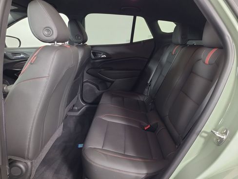 Used 2024 Chevrolet Trax RS w/ Driver Confidence Package FWD image 19