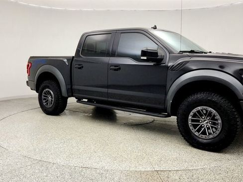 Used 2019 Ford F150 Raptor w/ Equipment Group 802A Luxury image 3