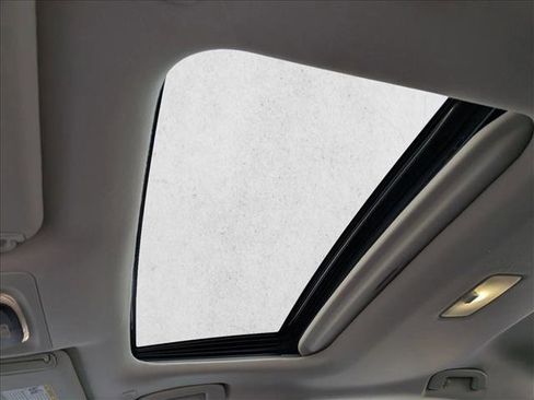 Used 2024 Toyota Corolla LE image 16