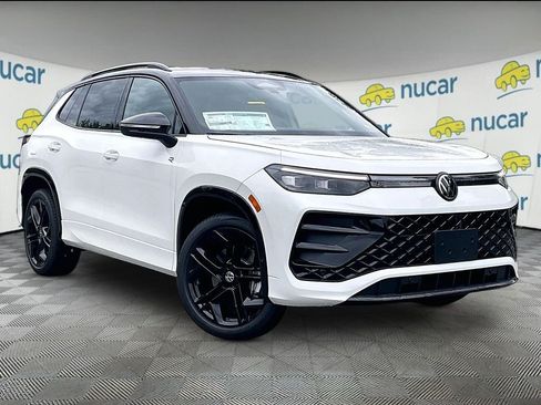 New 2026 Volkswagen Tiguan SE R-Line AWD/4WD image 1