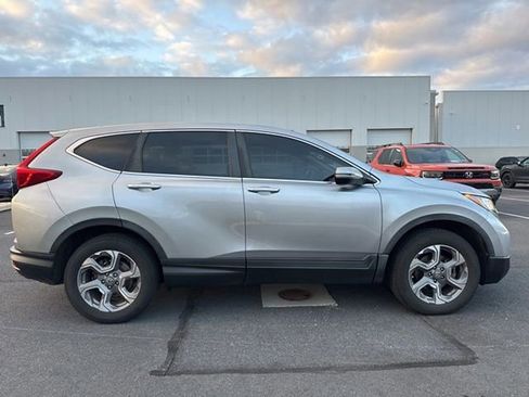 Used 2019 Honda CR-V EX image 6