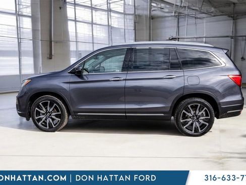 Used 2022 Honda Pilot Touring image 2