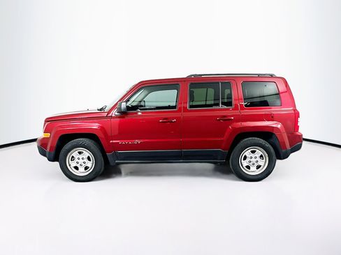 Used 2016 Jeep Patriot Sport w/ Power Value Group image 4