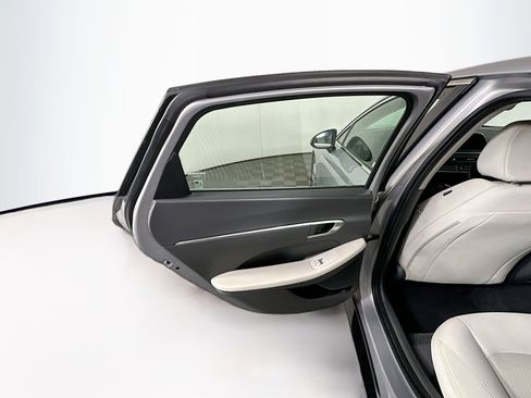 Used 2023 Hyundai Sonata SEL image 27