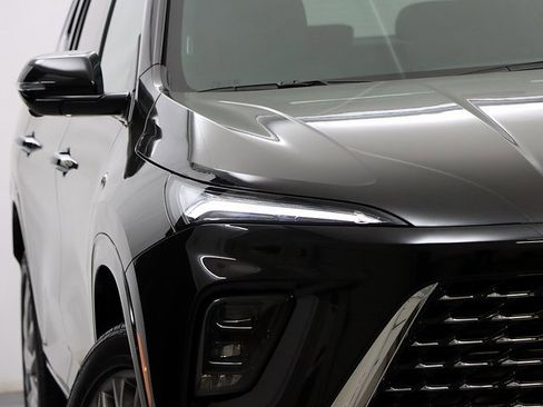 New 2026 Buick Enclave Avenir w/ Super Cruise Package image 4