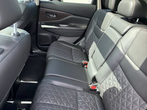 Used 2021 Nissan Murano Platinum w/ Cargo Package FWD image 34