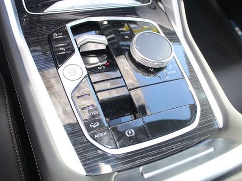 New 2026 BMW X6 xDrive40i image 13