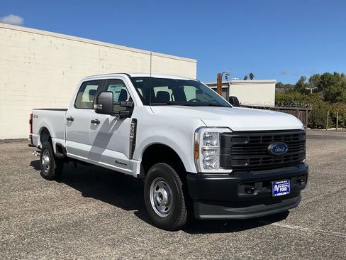 New 2026 Ford F350 XL w/ 360-Degree Camera Package AWD/4WD image 8
