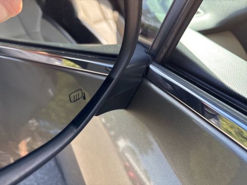 Used 2020 Subaru Outback Limited image 32