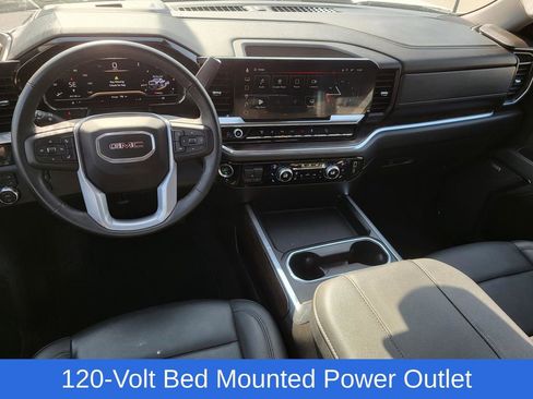 Used 2025 GMC Sierra 2500 SLT w/ SLT Convenience Package image 18