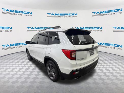 Used 2021 Honda Passport Touring image 3