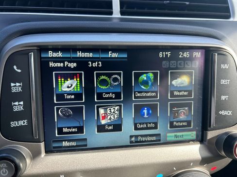 Used 2015 Chevrolet Camaro SS image 26