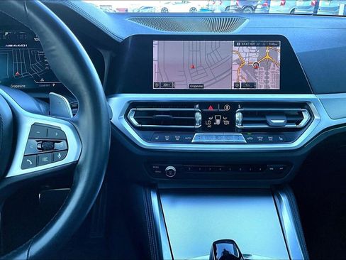 Used 2022 BMW M440i Coupe image 8