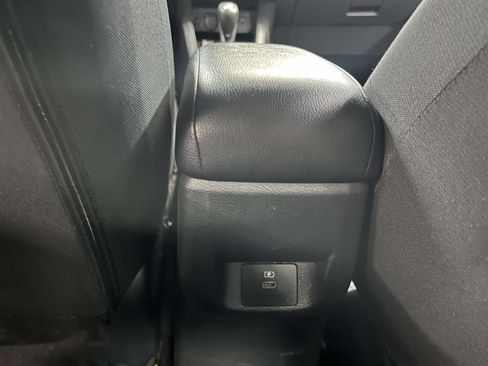 Used 2023 Nissan Versa SR w/ Trunk Package FWD image 15