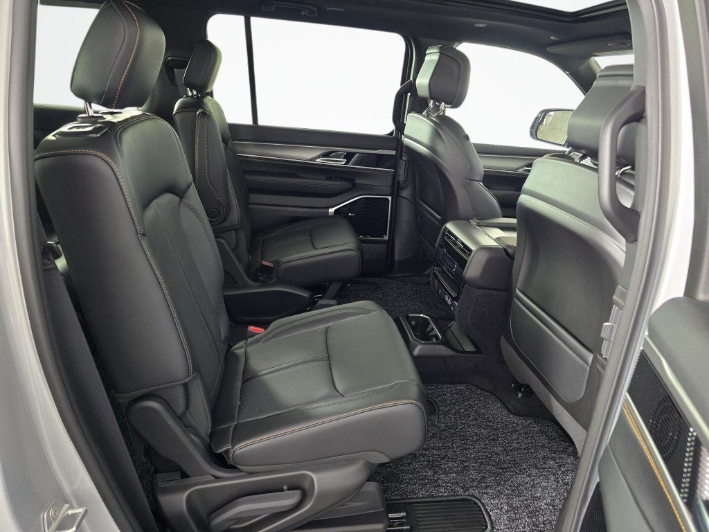 New 2026 Jeep Grand Wagoneer 4WD image 45