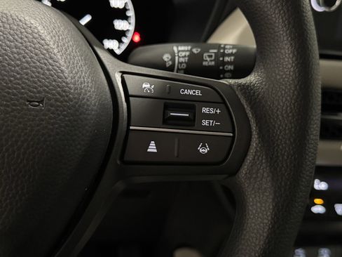 New 2026 Honda HR-V LX image 27